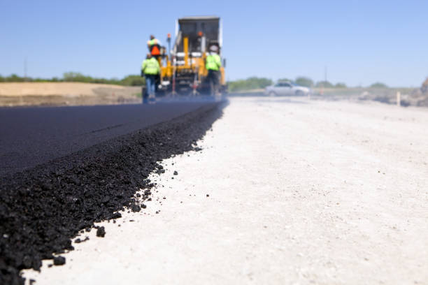 Best Asphalt Driveway Paving in Robinson, IL